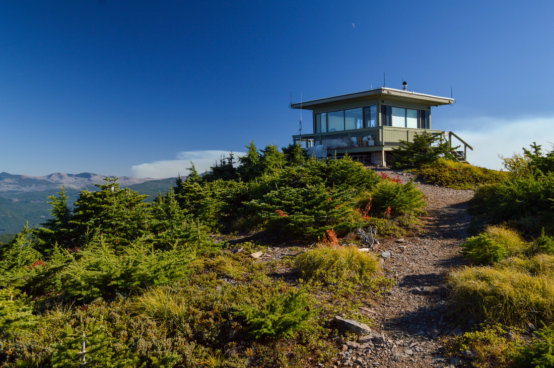 Fire lookout at Coffin Mountain