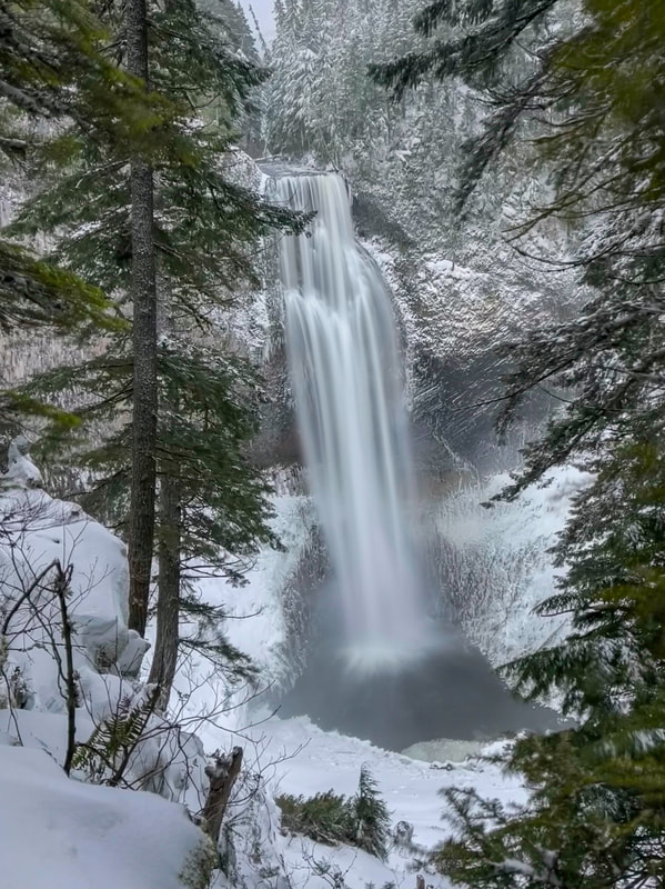 Salt Creek Falls in winter