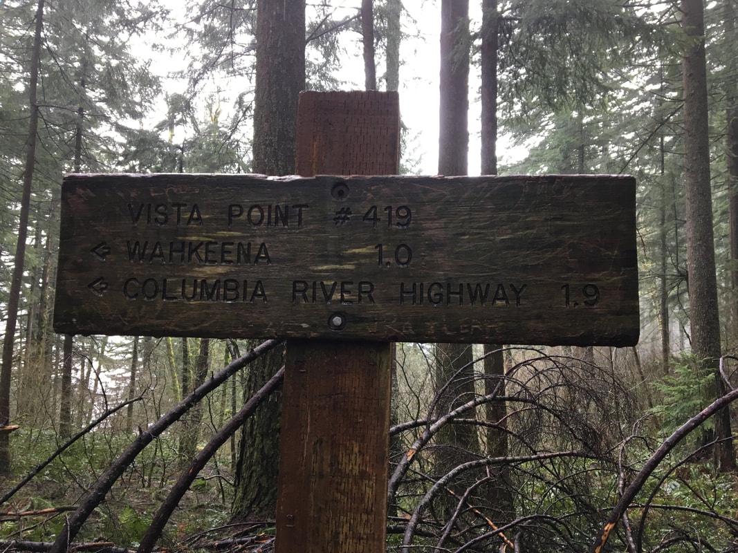 Trail sign Wahkeena Trail