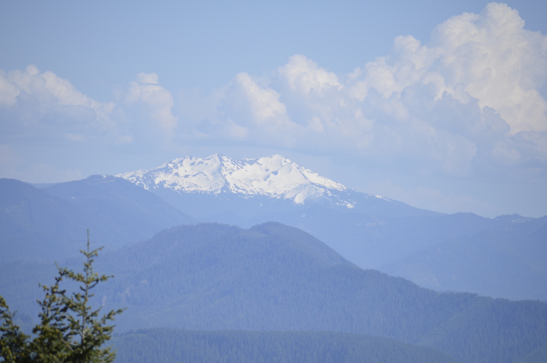 A view of Diamond Peak from Tire Mountain