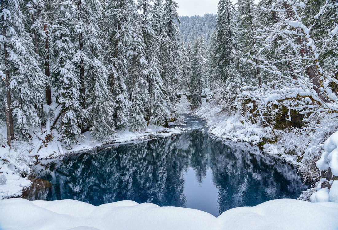 Top Oregon winter hike Blue Pool