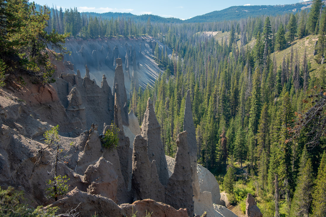 close up view of the Pinnacles Crater Lake National Park