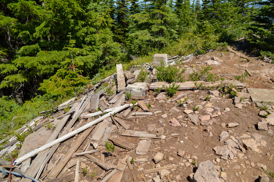 Crescent Mountain fire lookout ruins