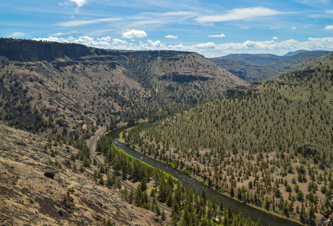 Crooked River from Chimney Rock