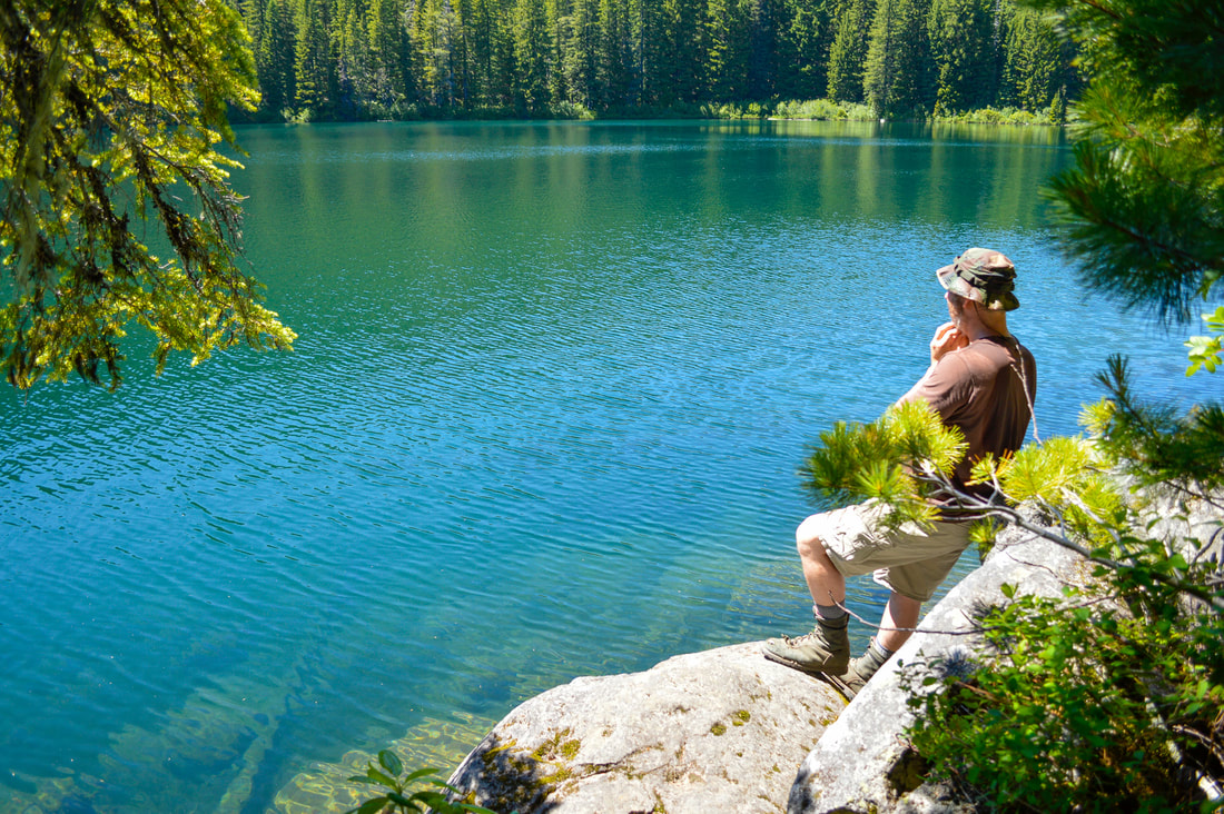 Eddeeleo Lakes Trail top Oregon summer hikes