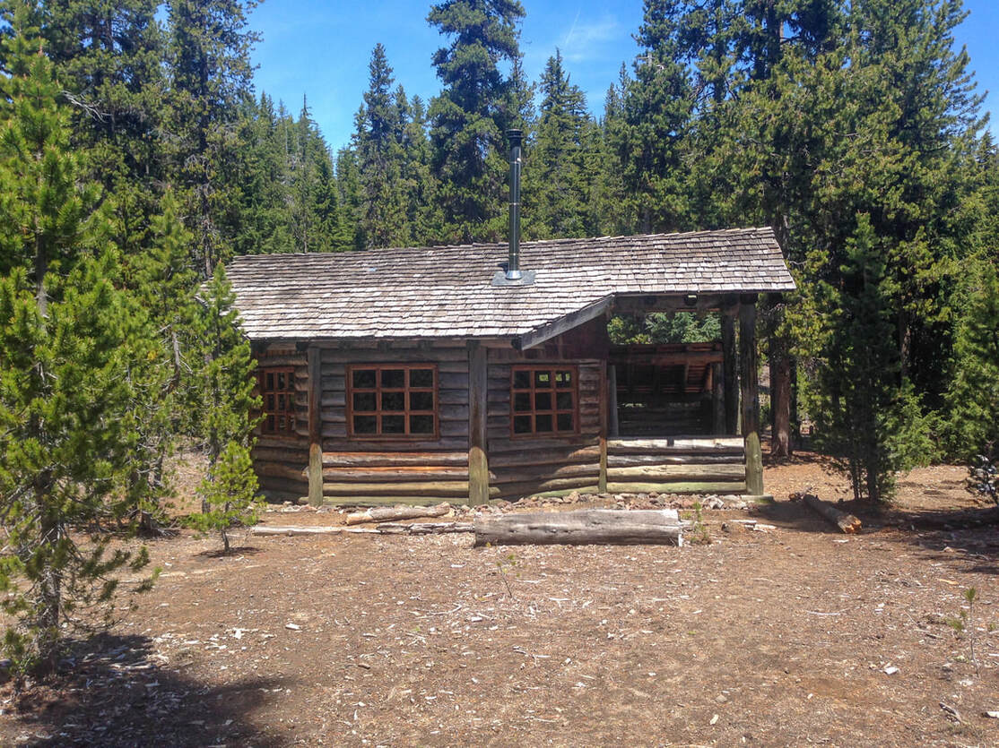 Maiden Peak ski shelter