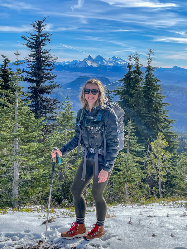 Franziska Weinheimer author of Hike Oregon at Maxwell Butte summit