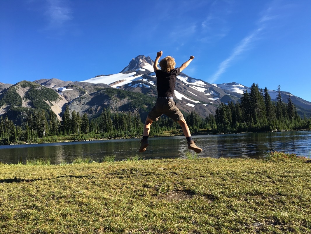 fun at Russell Lake Jefferson Park Pacific Crest Trail Oregon