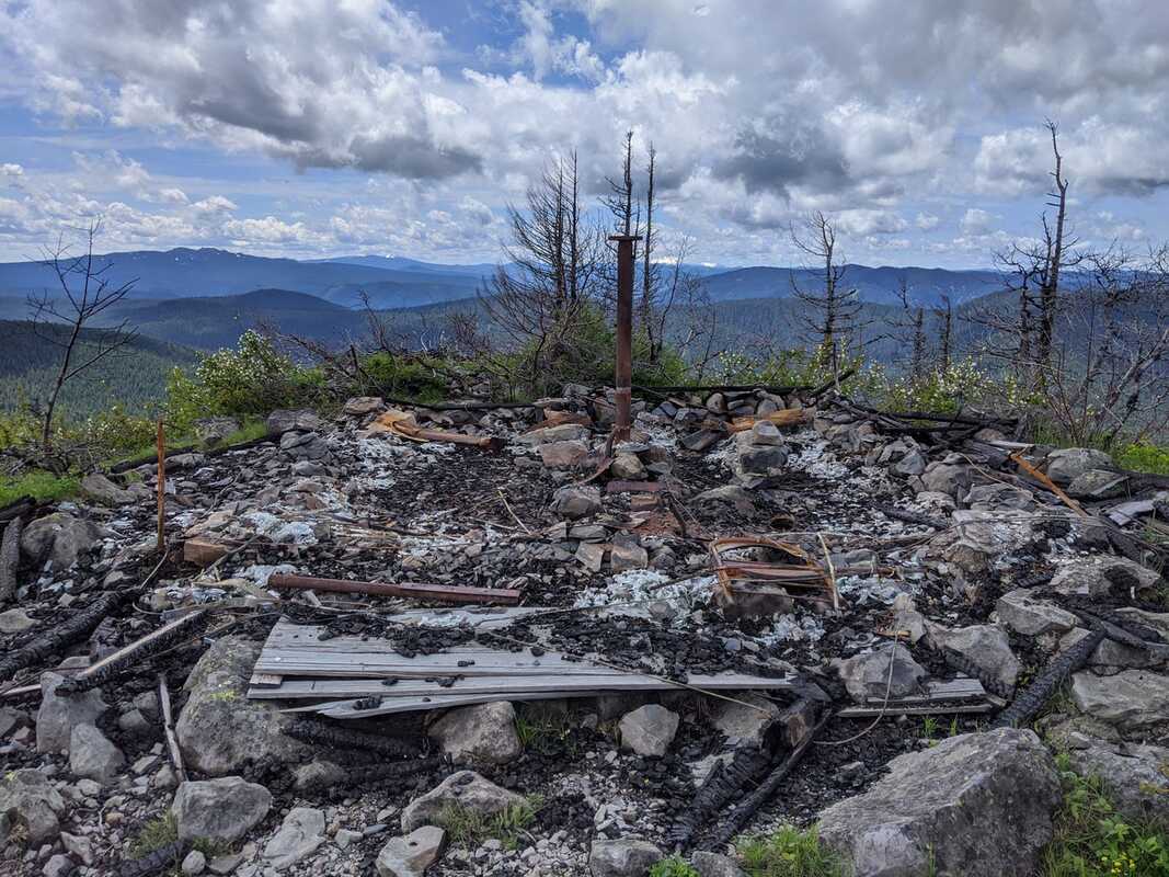 Burned down Olallie Mountain lookout cabin