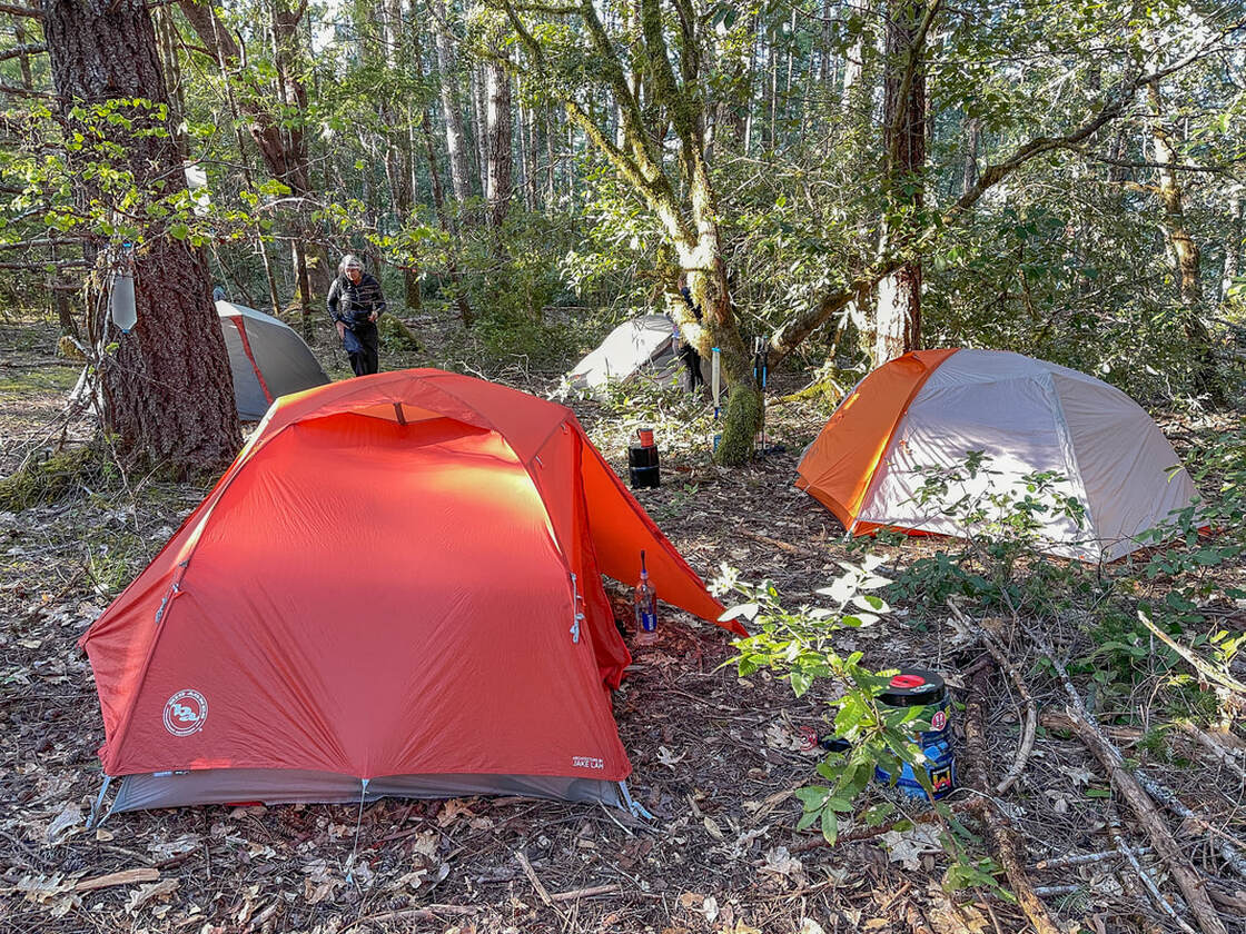 camping at Thomas homestead Wild Rogue Loop