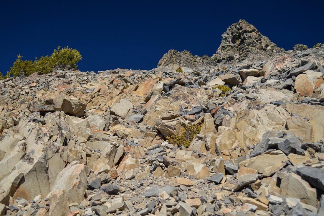 Rock wall Mt. Thielsen