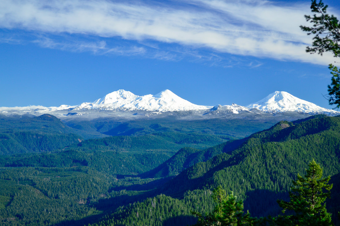 View of the Three Sisters from the Castle Rock summit