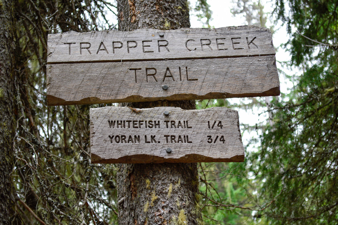 Yoran Lake trailhead sign